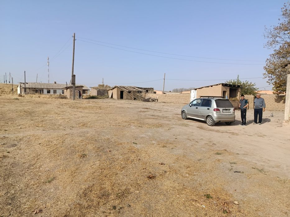 Yer sotiladi 37 sotix