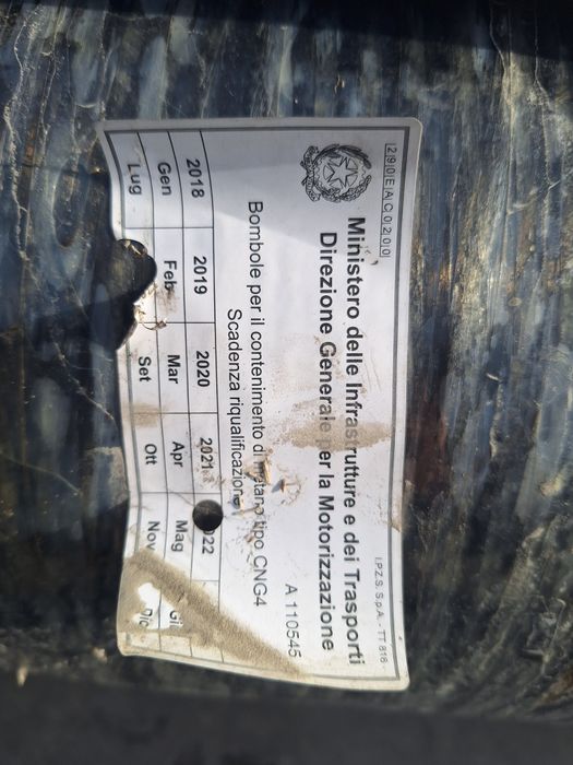 CNG - 4бр. метанови бутилки от Opel Zafira C