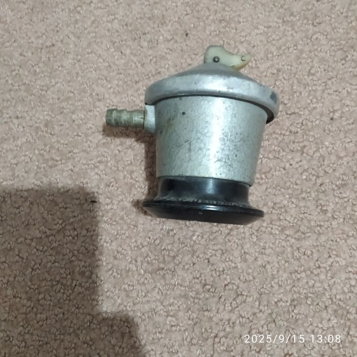 Редуктор на газбалон бытовой