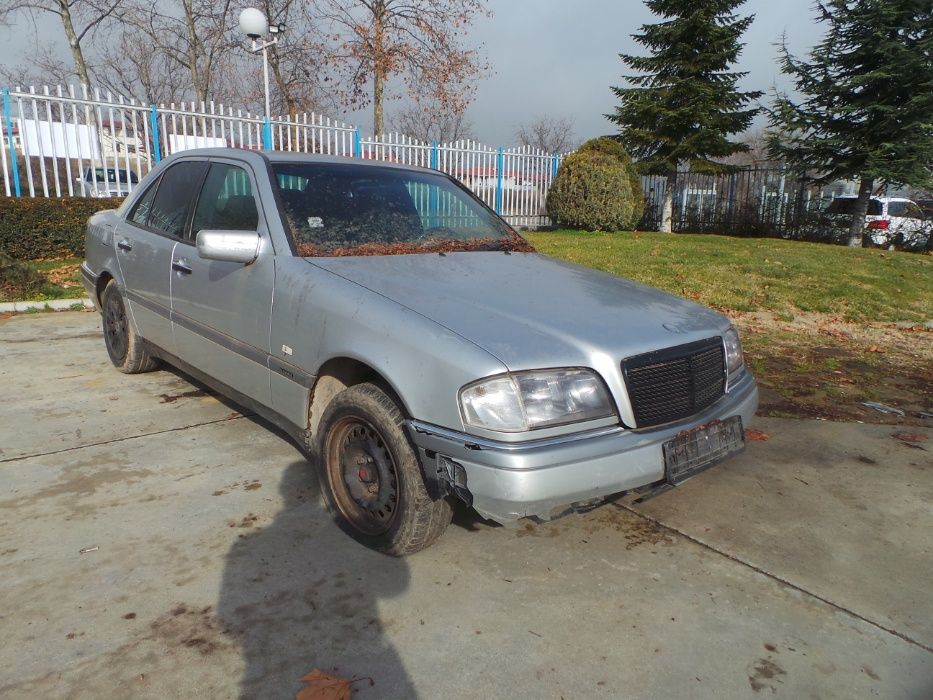 Мерцедес Ц200 Бензин 136кс 1995г НА ЧАСТИ!