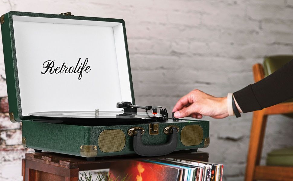 Преносим Грамофон тип "Куфар" с Bluetooth и Вградени Говорители, Retro