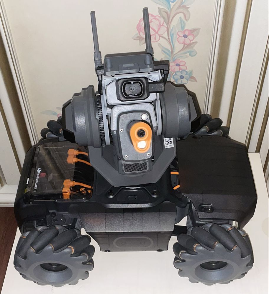 RoboMaster S1 ителлектуальный обучающий робот DJl