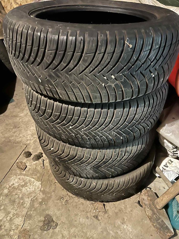 Комплект всесезонни гуми 205/55/16
