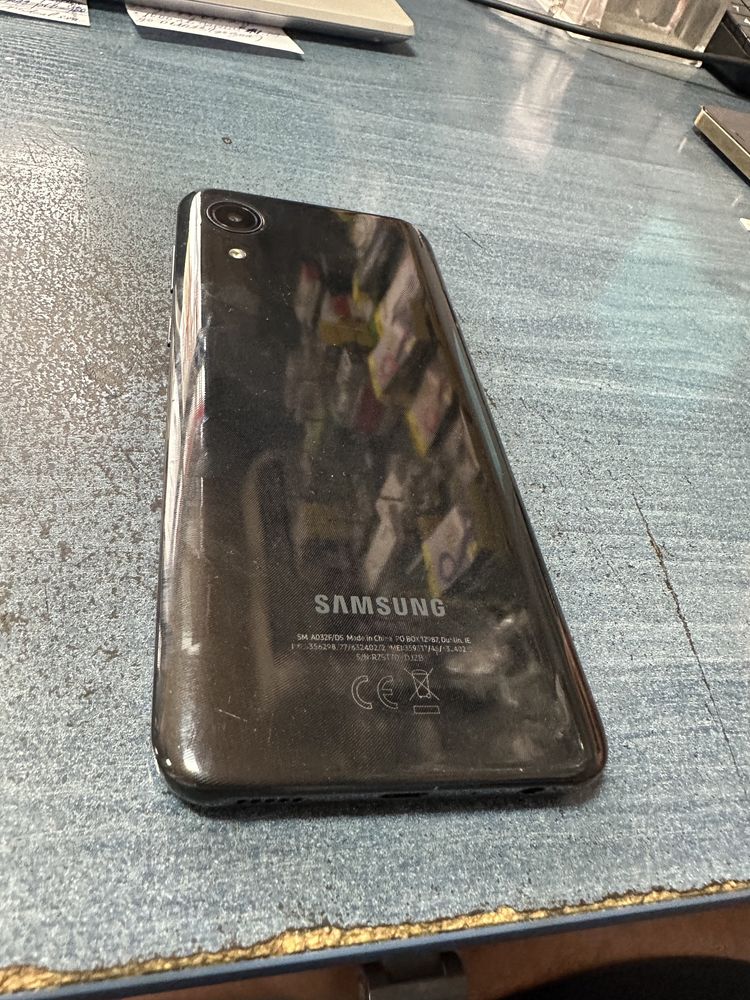 Samsung Galaxy A03 Core 2/32 - отличен