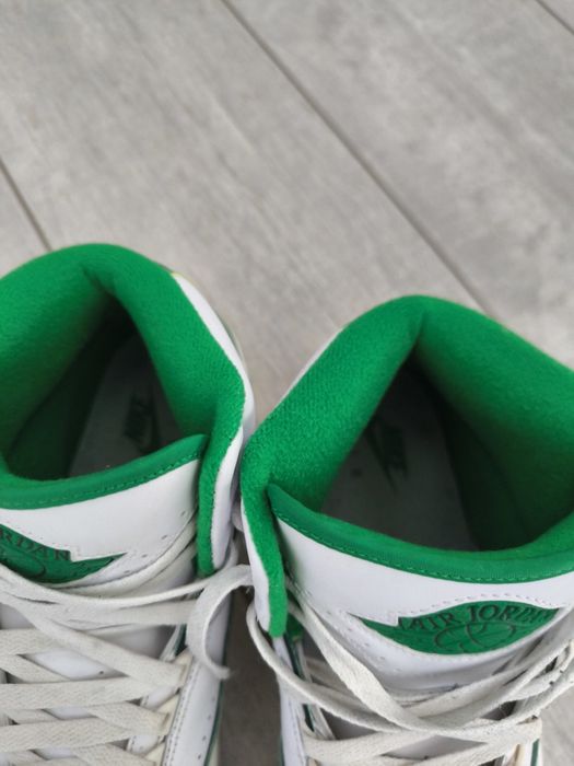 Vând  Air Jordan 2 Retro "Lucky Green"