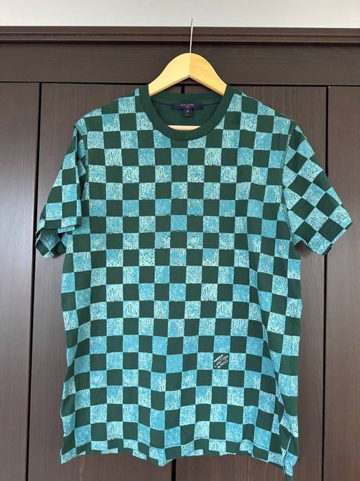 Тениска в стил Louis Vuitton