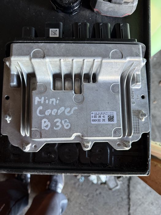 Компютър на двигателя Мини Купър Mini Cooper computer DME