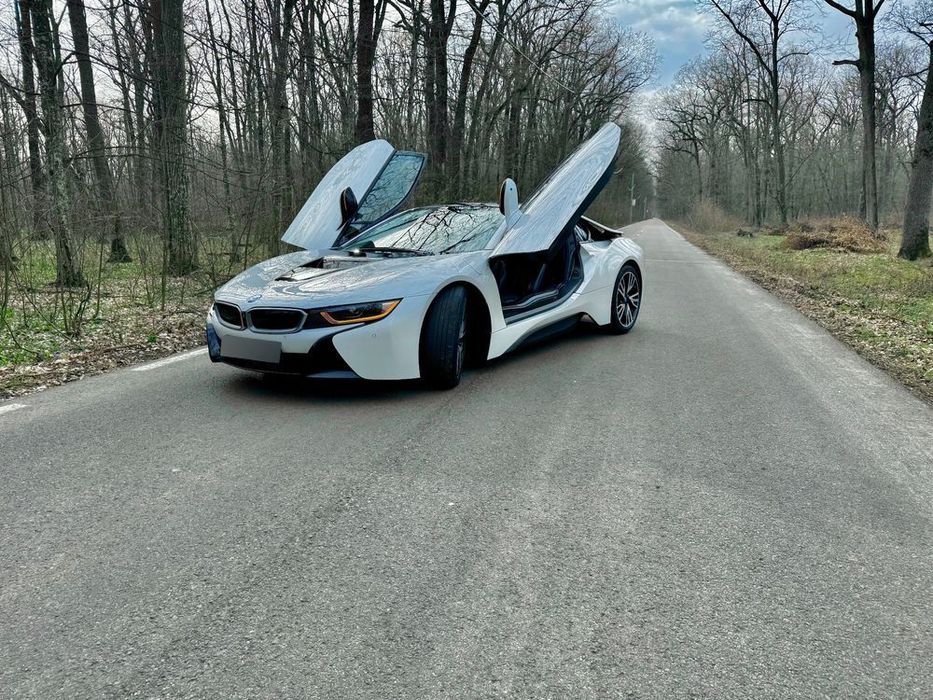 BMW i8 Vând urgent! BMW i8 Coupé