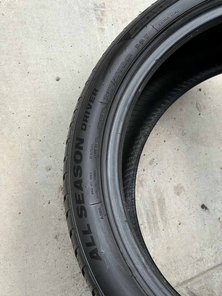 Гуми 245/40 ZR19 98Y