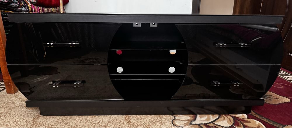 Подставка под телевизор