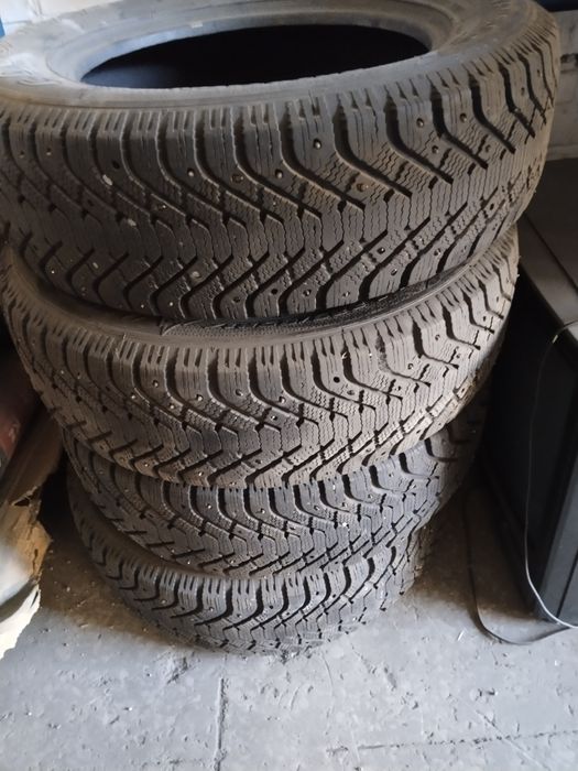 Продам шину зимняя