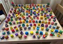 Colectie/Lot SuperZings 167 figurine,cutii muzicale,masini