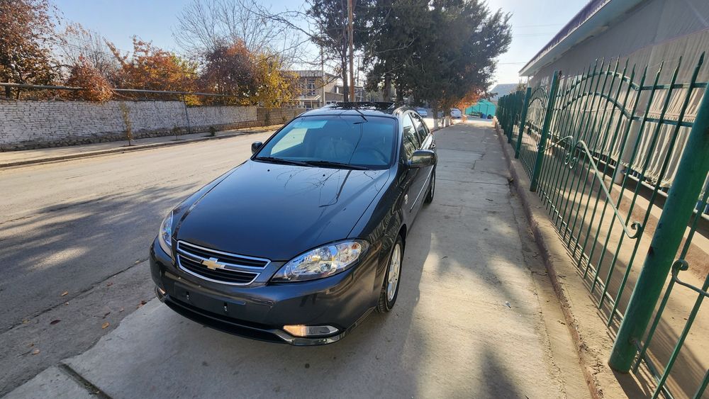 Жентра автомат 4 позиция  сотилади пробег салона уйгача