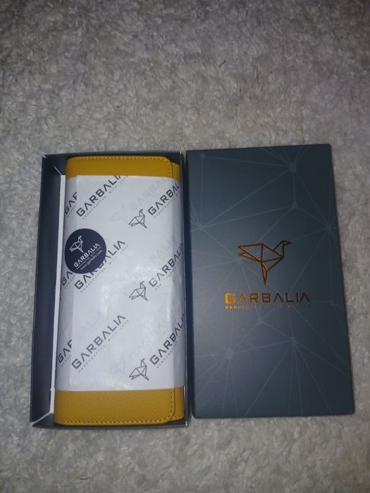 НОВО! Портмоне Garbalia естествена кожа горчица