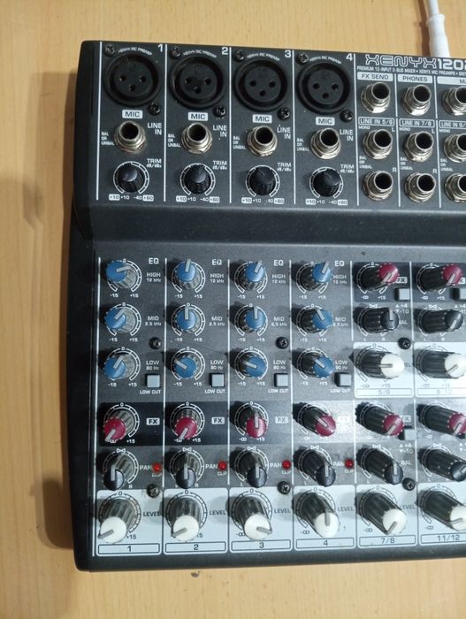 Mixer Behringer xenyx 1202fx, cu efecte