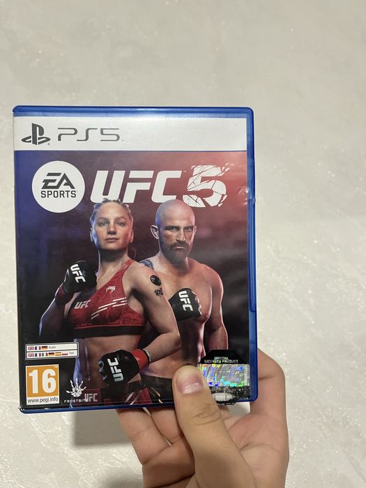 диск для PlayStation 5 UFC 5