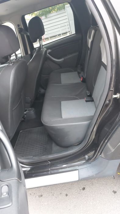 Duster automata,RAR,Încălzire scaune,Bulbar, Cârlig