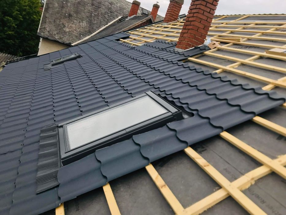 Executam Acoperisuri reparati infiltrati