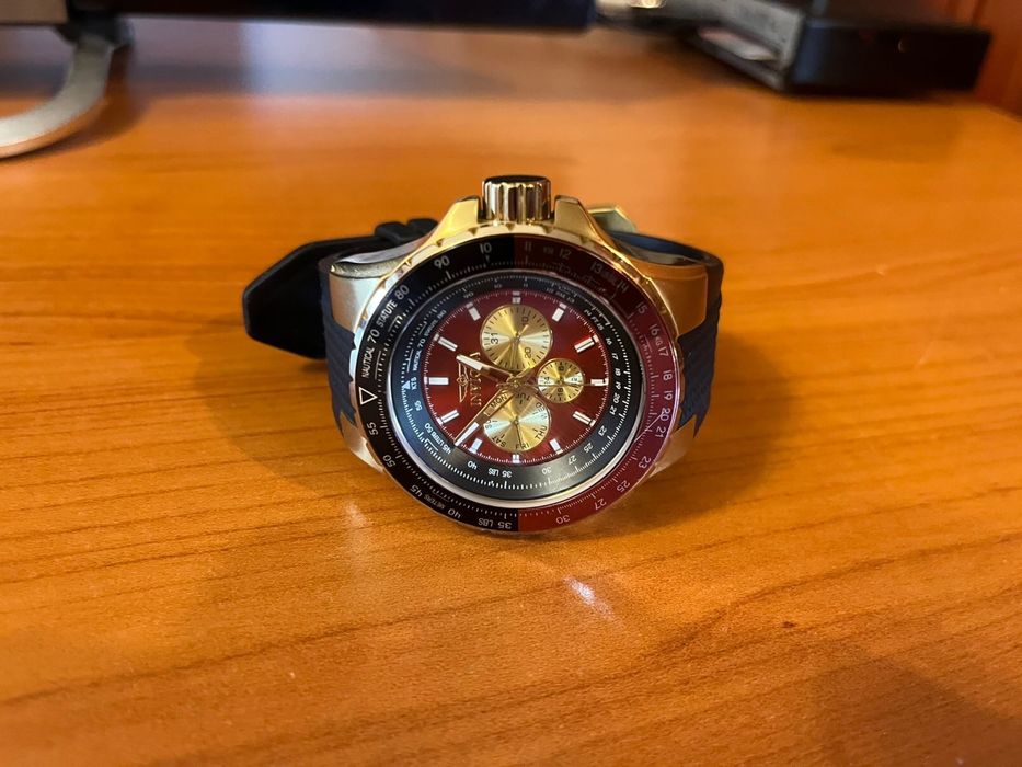 Продам срочно Invicta Aviator 50mm