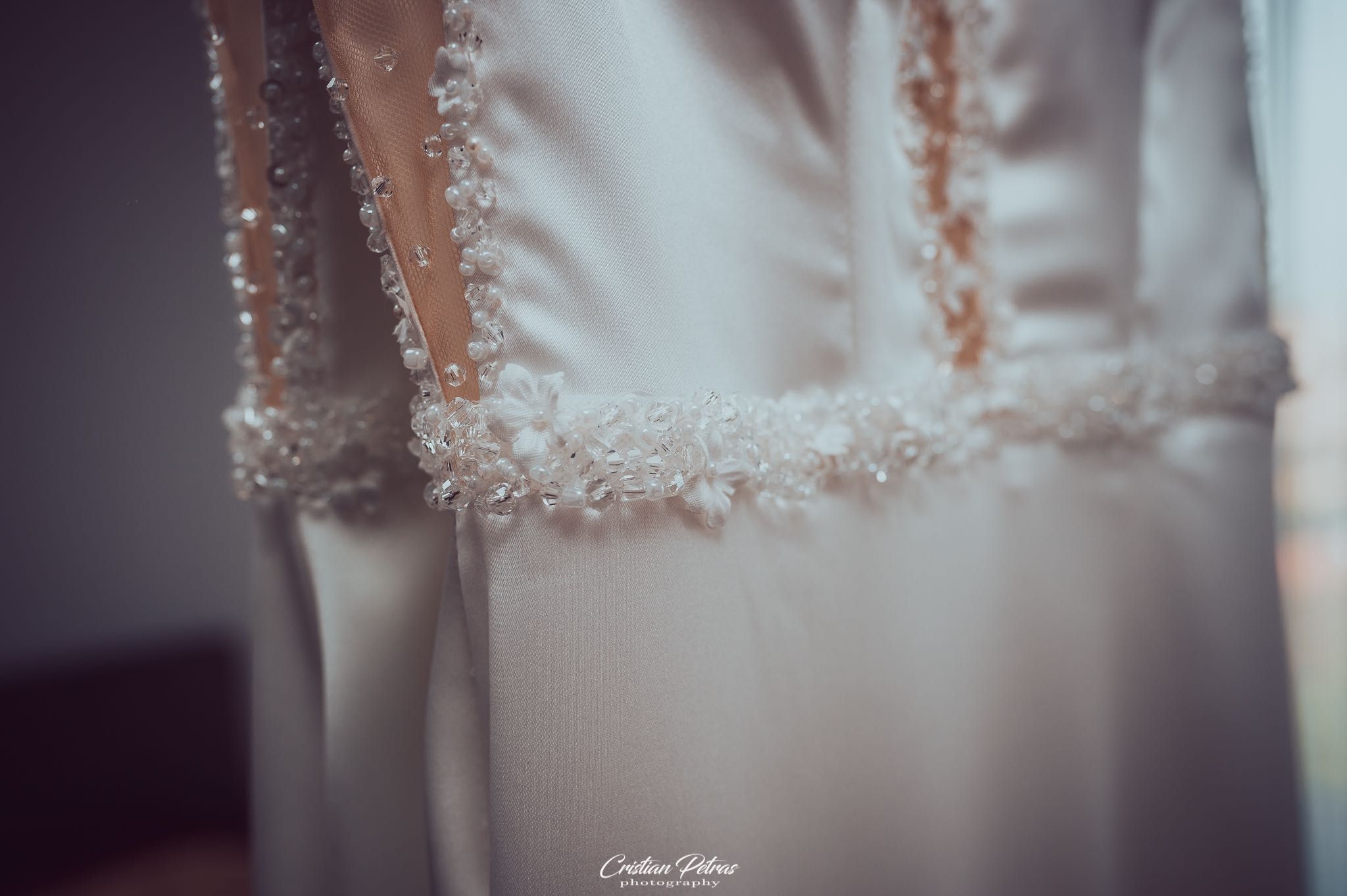 Vand rochie de mireasa