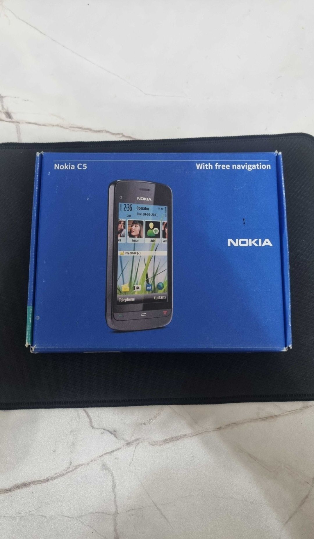 Nokia C5-06 оригинал в новом состоянии