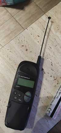 Telefon Motorola cu clapeta MG1-4C13