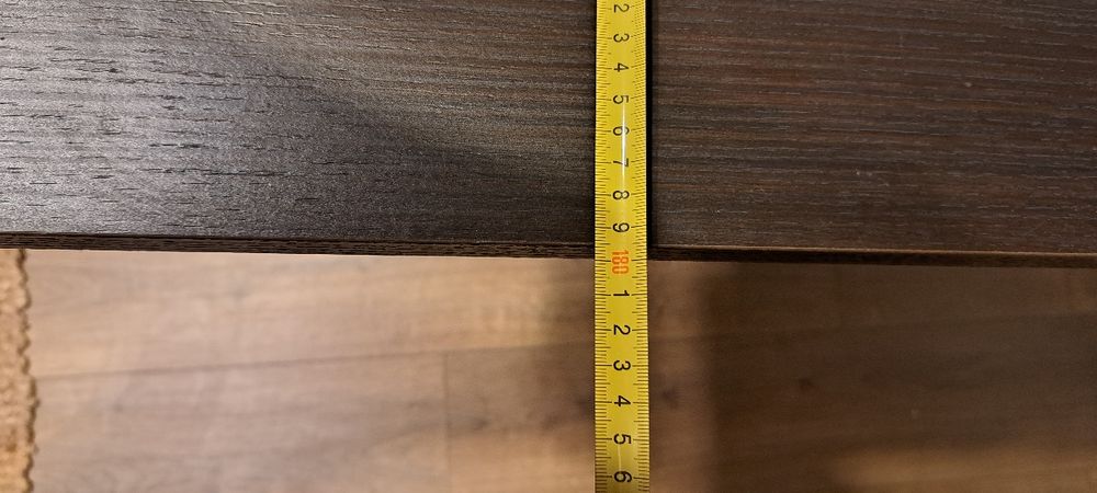 Vând masă cu 6 scaune pliabile