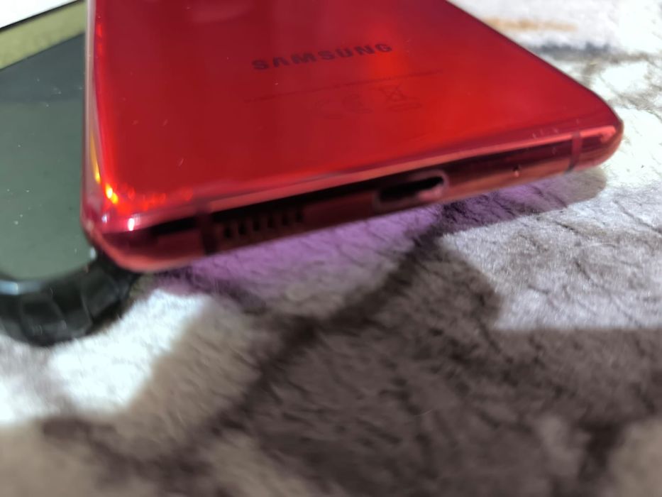 Samsung S20+ Plus,Red Edition,Impecabil
