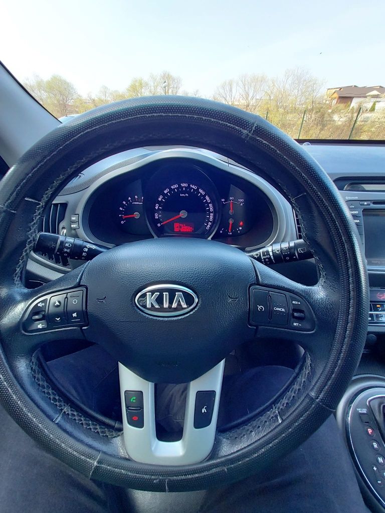 Kia Sportage   4X4    Automata   2012