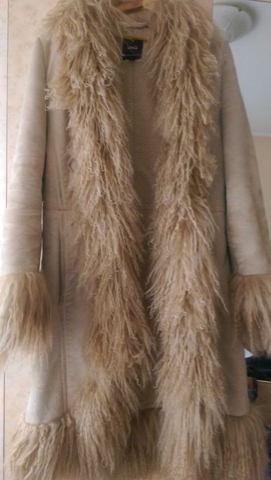 Уникално кожено палто с камилска вълна