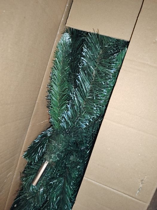 Изкуствена коледна елха