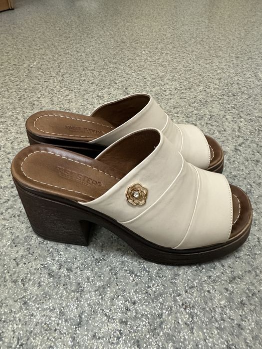 Продам кожанную