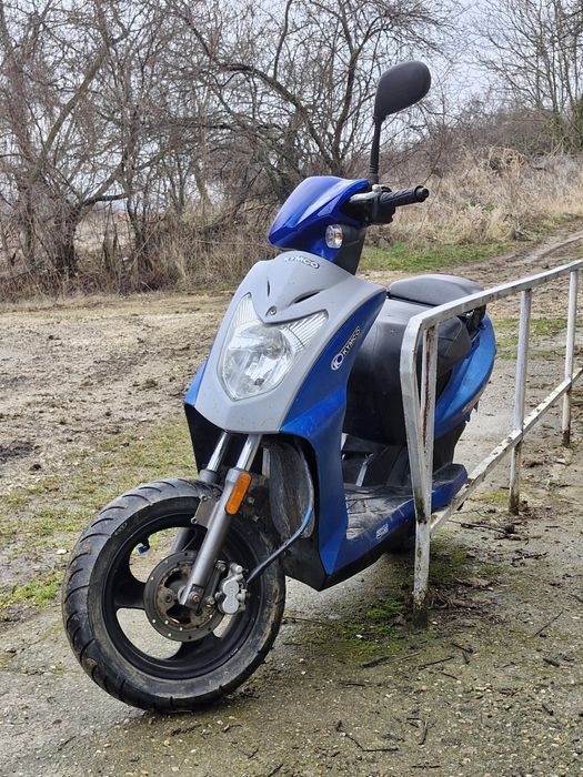 Продава се Kymco agility