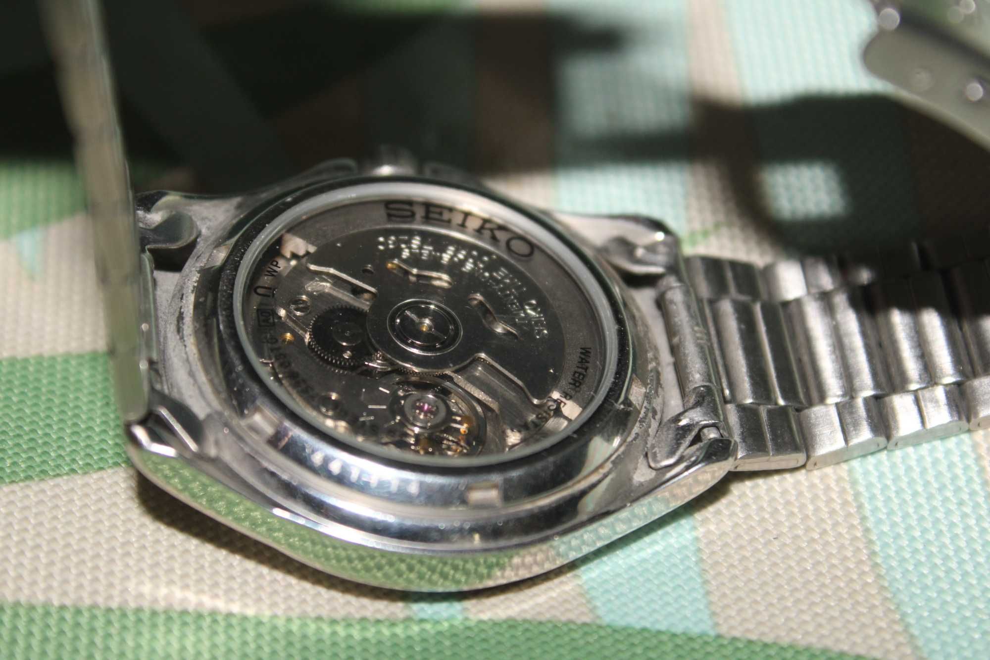 Оригинален японски мъжки часовник SEIKO 5, кварцов механизъм