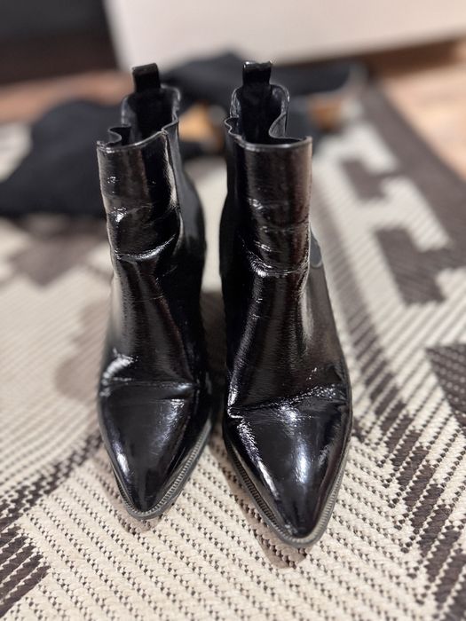 Продам сапоги (казачки)