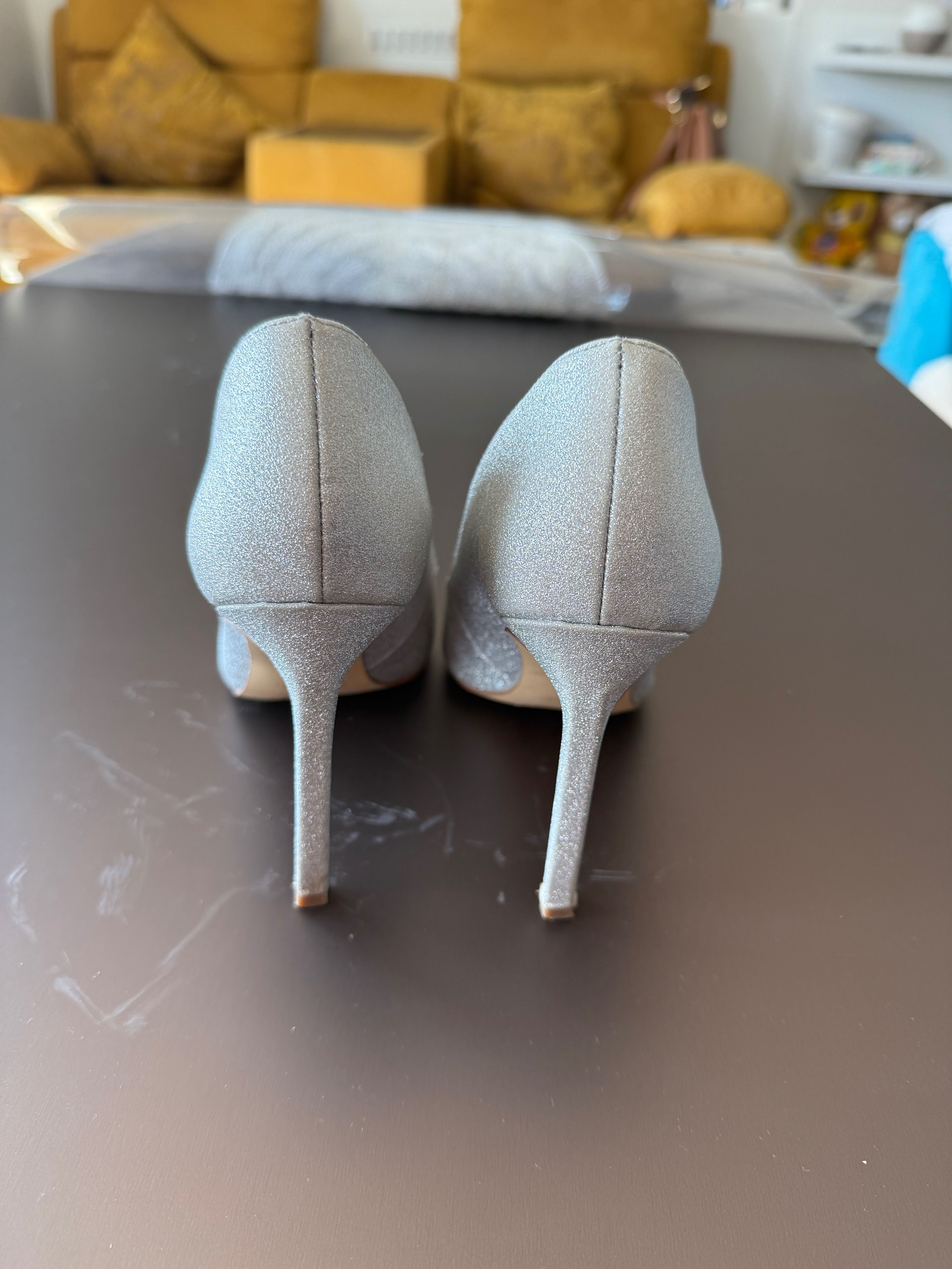 Токчета Nine West