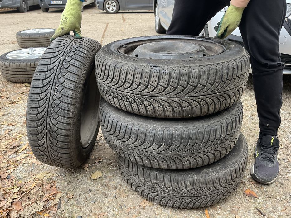 Jante logan 4x100 in dtare foarte buna cauciucurile dot 2021