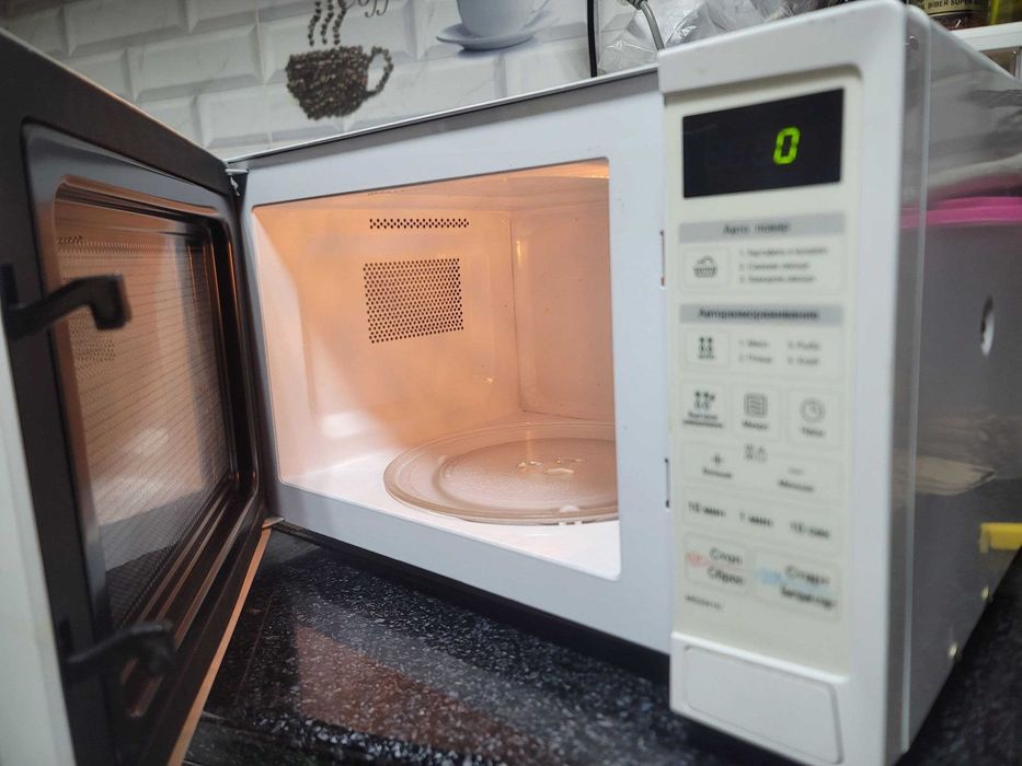 Новая корейская использвал 1,2раз состояние видно на фото