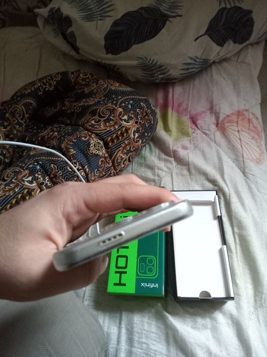 Infinix hot 50 i