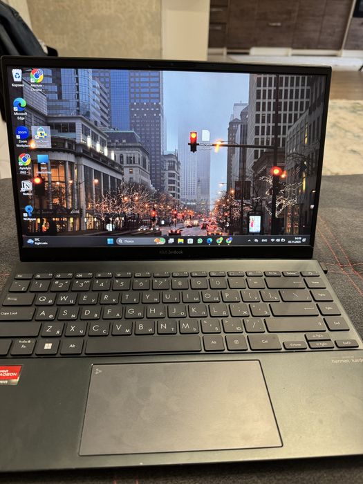 Ноутбук ASUS Zenbook A14