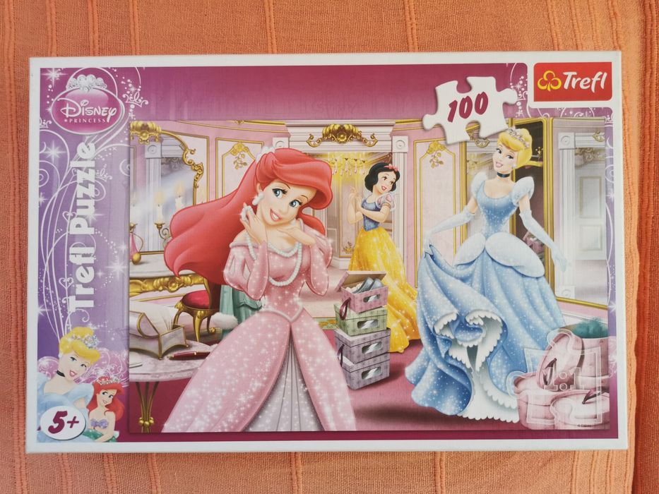Puzzle prințese 100 piese