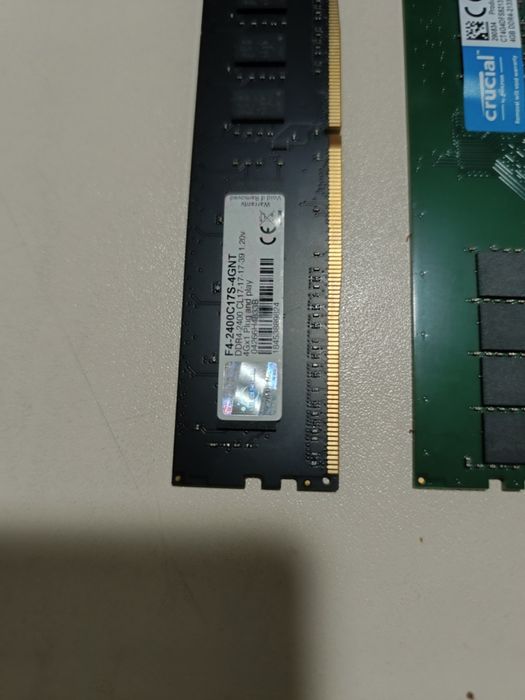 2 module memorie RAM 8GB (2x4gb)/2400mhz perfecta stare de funcționare