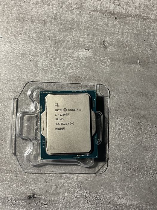 Intel Core i3 12100f