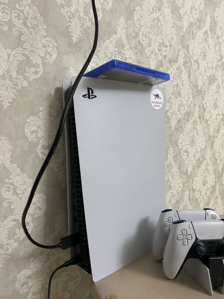 Продам PlayStation 5