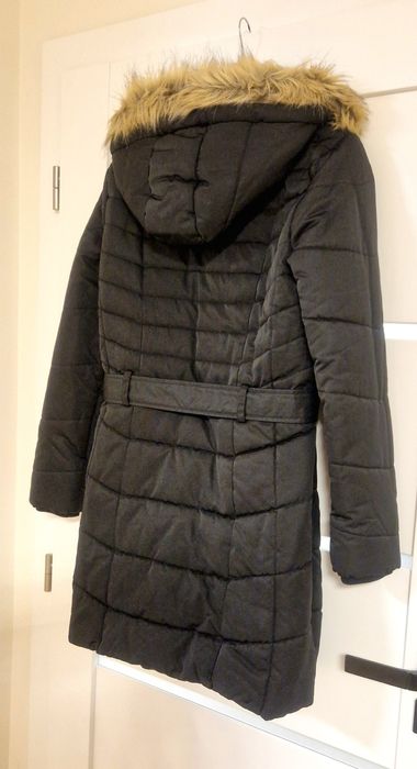 Дамско зимно  яке LC Waikiki, размер L
Размер: