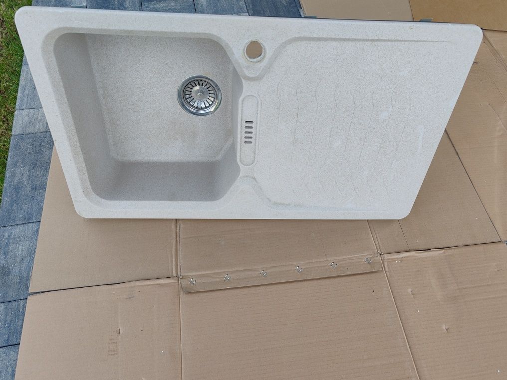 Vând chiuveta bucătărie din compozit Franke