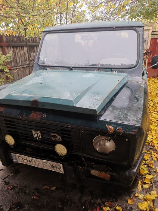 Vând ARO motor Brasov