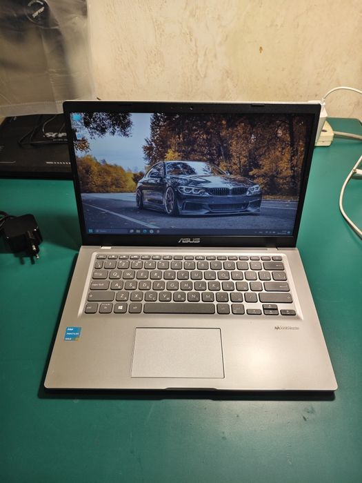 Ультрабук Asus VivoBook x415