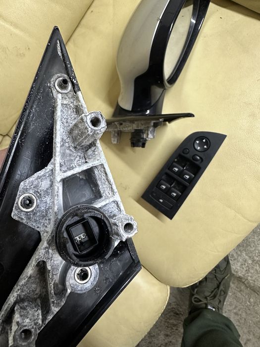 Oglinzi rabatabile electrice bmw e90 e91 lci