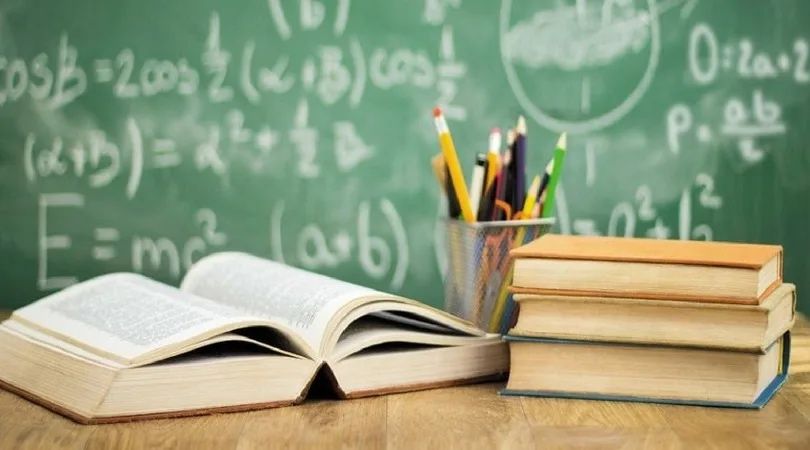 Meditez la română , matematică și engleză